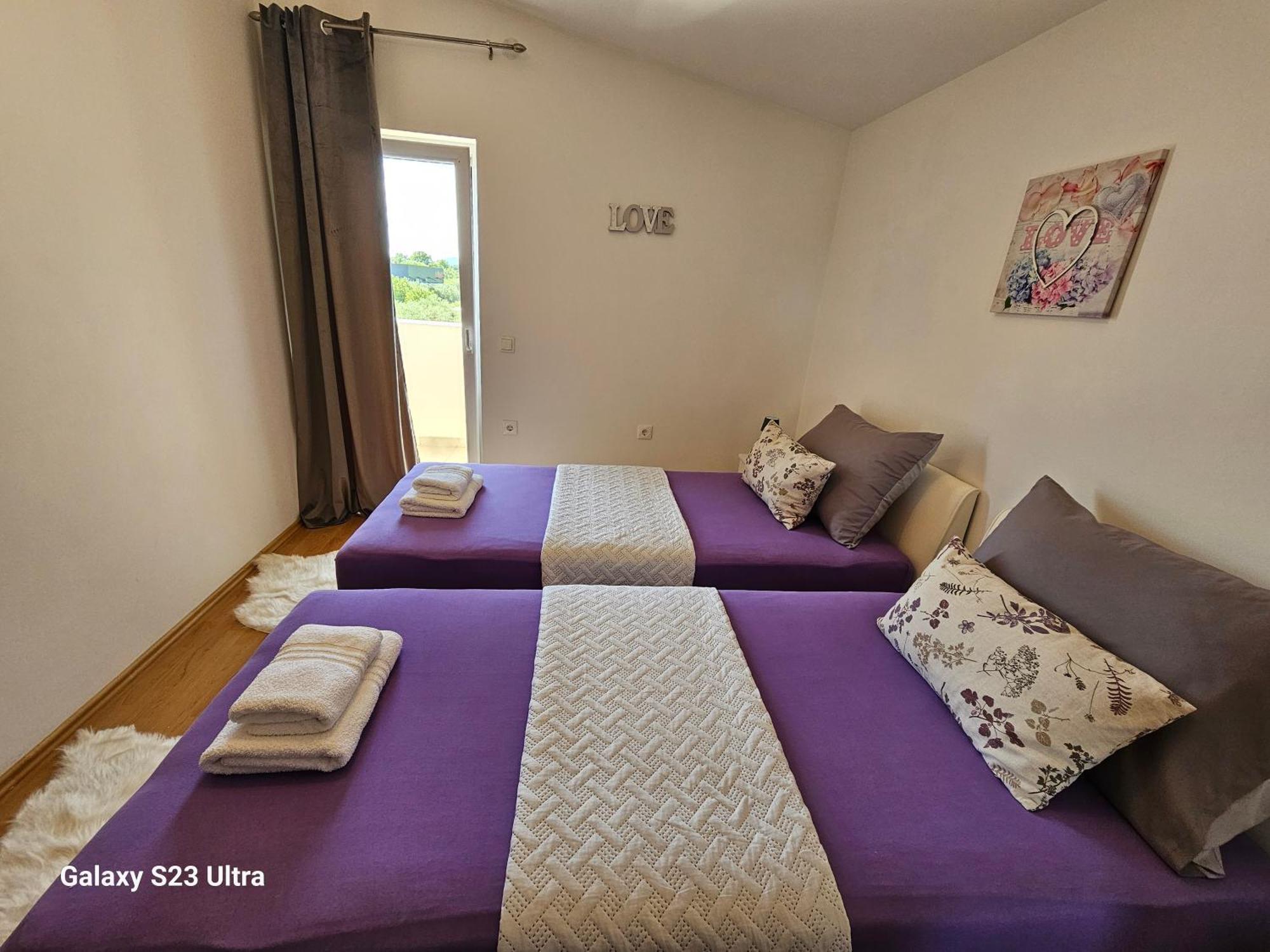 Apartmani Dianna Kastela Luaran gambar