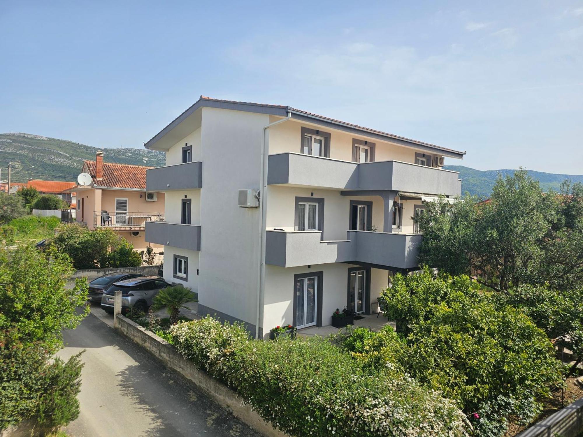 Apartmani Dianna Kastela Luaran gambar